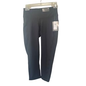 NWT Gapfit capri black Sz XS